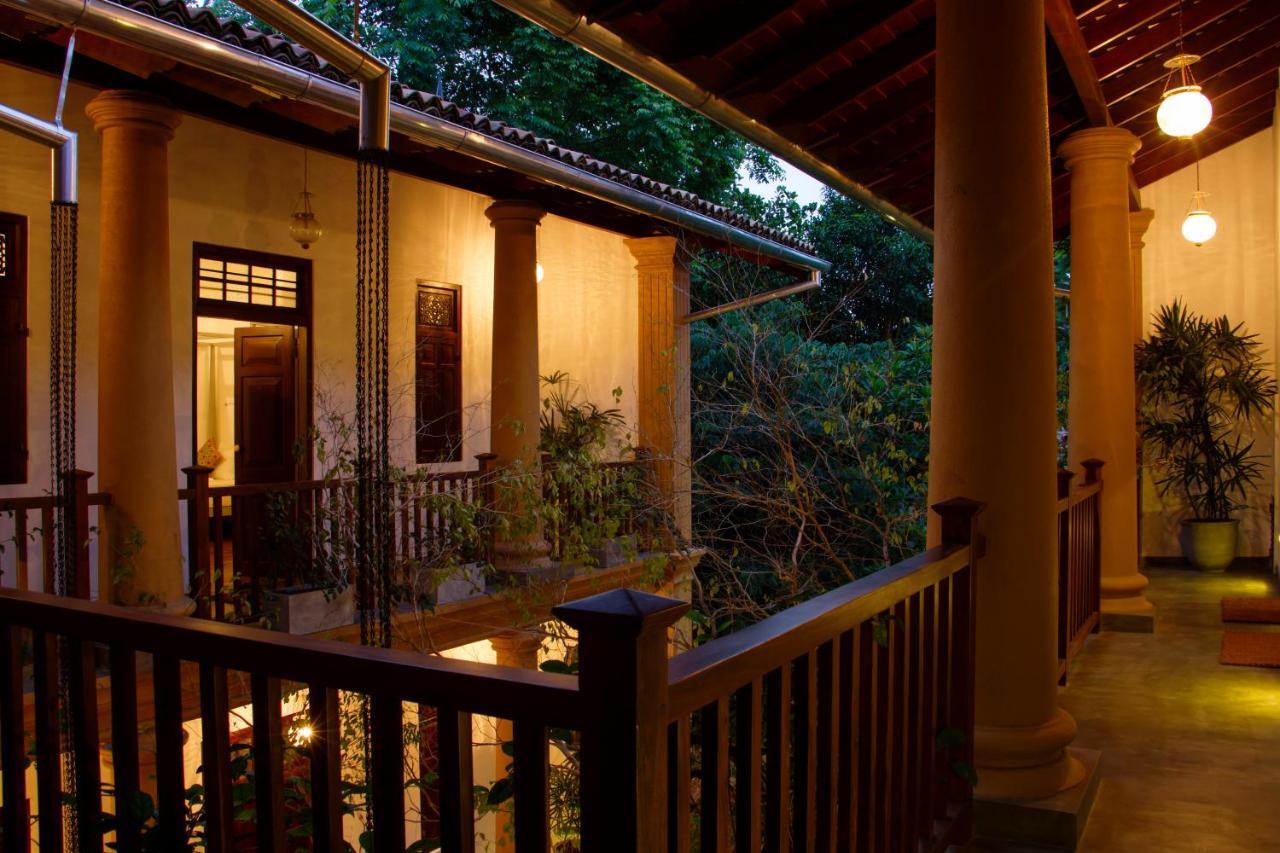 Sri Yoga Shala Bed & Breakfast Unawatuna Exterior photo
